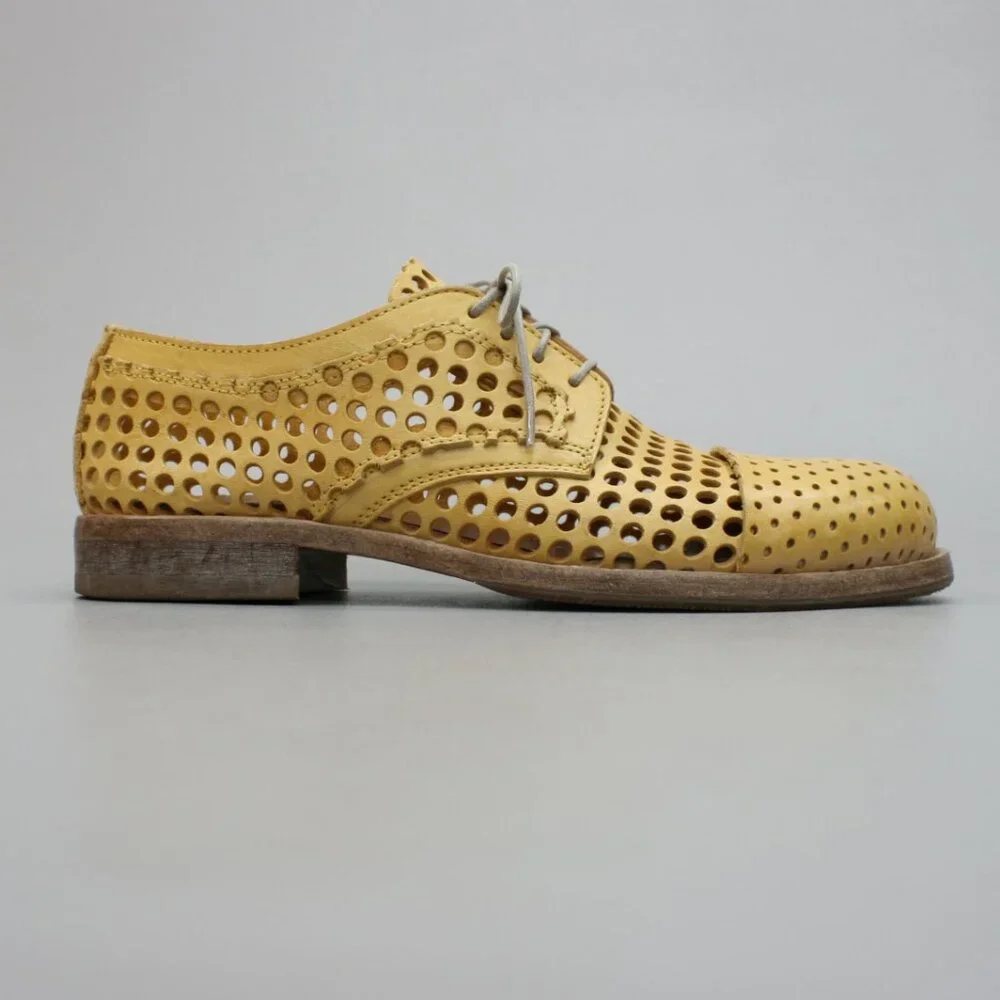 MOMA 38 Ladies 8 Luna Giallo Yellow Perforated Polka Dots Shoes Oxfords - Italy - Picture 4 of 12
